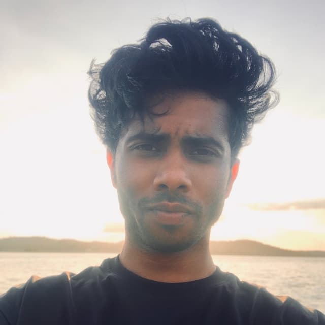 Ruwez Khan