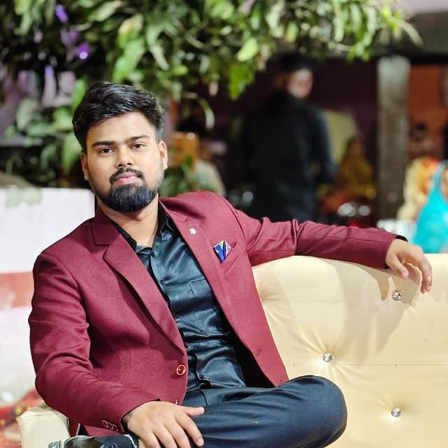 Sagar Dwivedi 