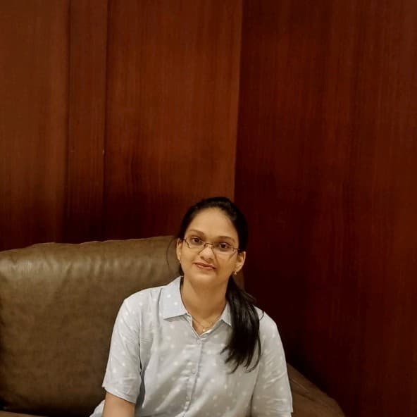 Sahithi Ayyalasomayajula