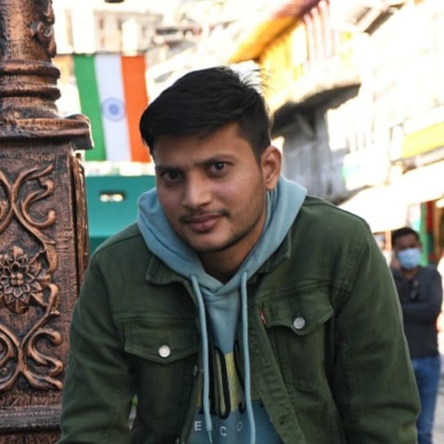 Teja B