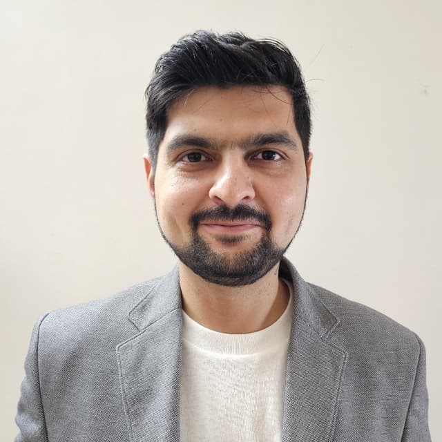 Saksham Mangwana