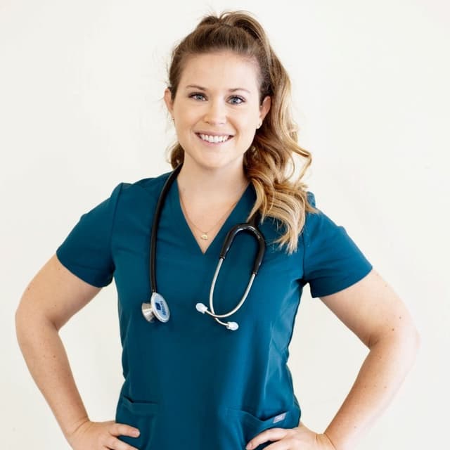 Samantha Russell (Sales)
