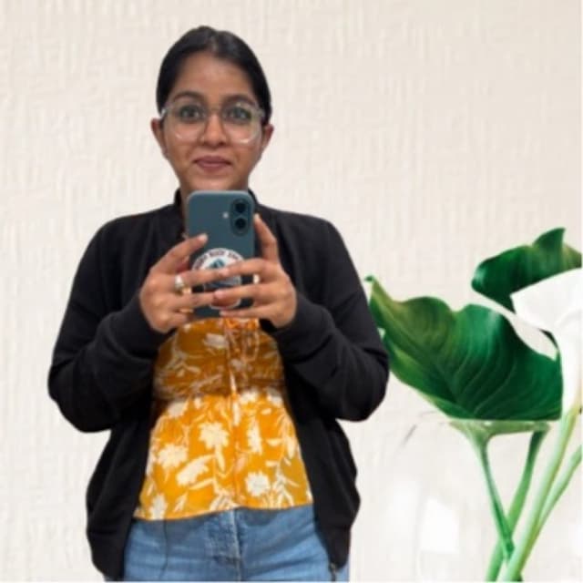 Sandhya Kapse