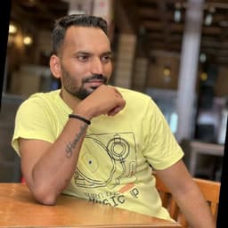 Santhosh Amjuru