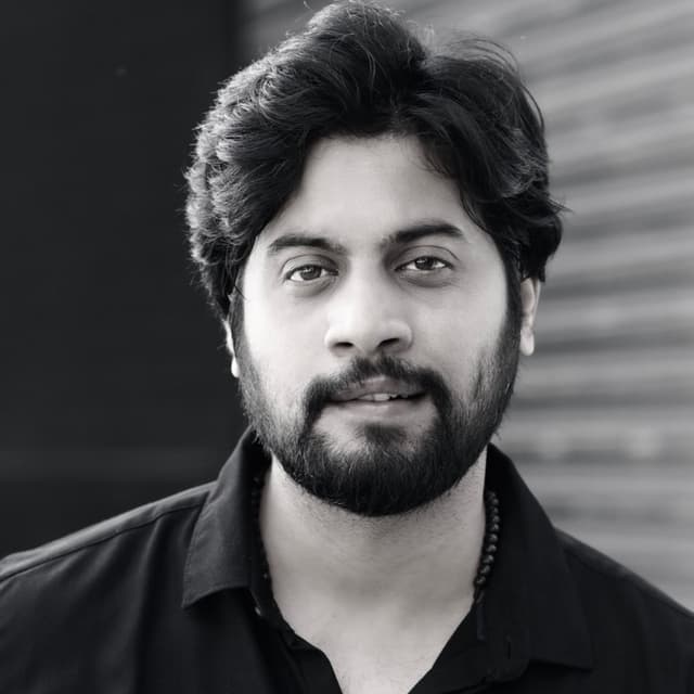 Santhosh R