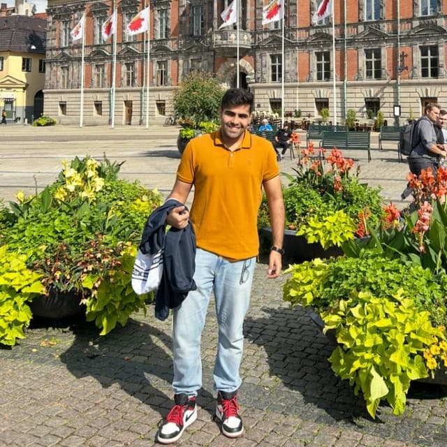 Saransh Pruthi