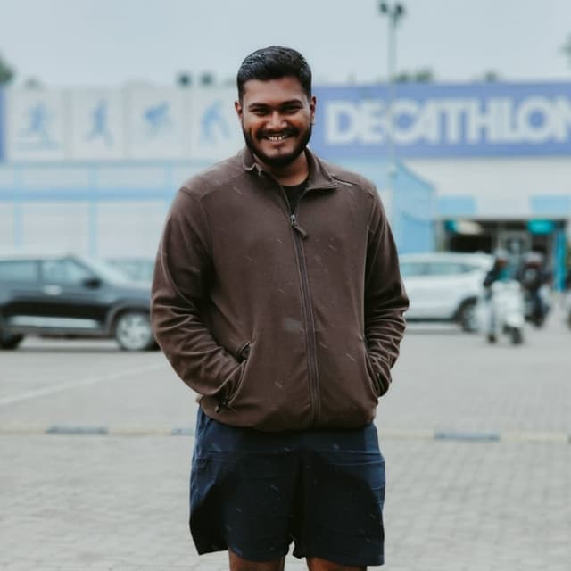 Saurav Manoj