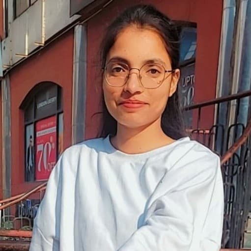 Seema Diwakr