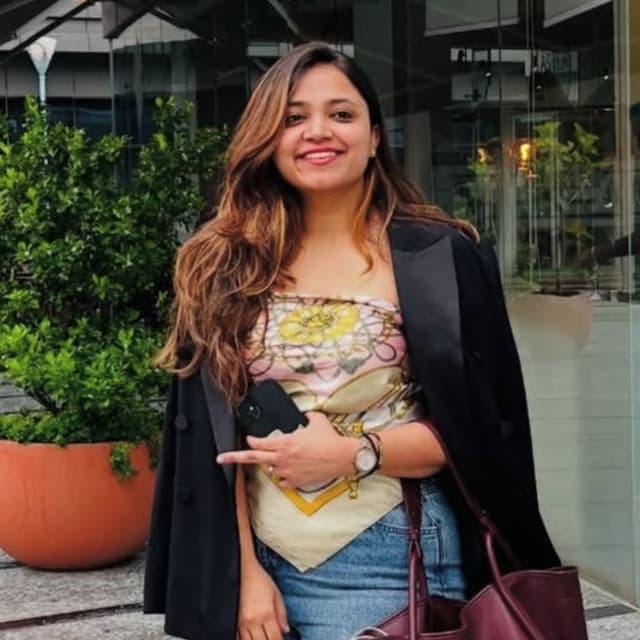 Sejal Khanna 