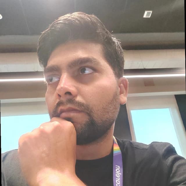Shahrukh Zeya