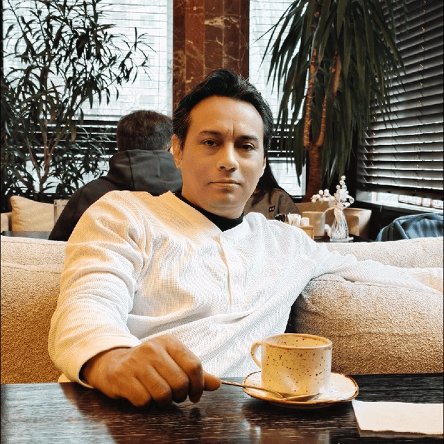 Shantanu J.