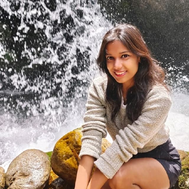 shivangi jaiswal