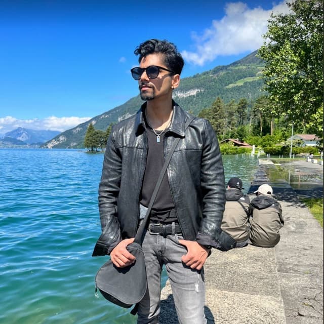 shourya rastogi