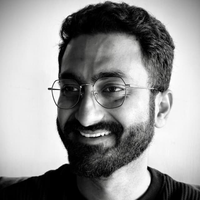 Shrayav Sikdar