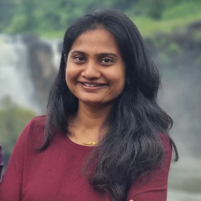 Shreya Dobariya