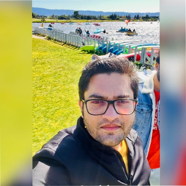 Shreyash H.