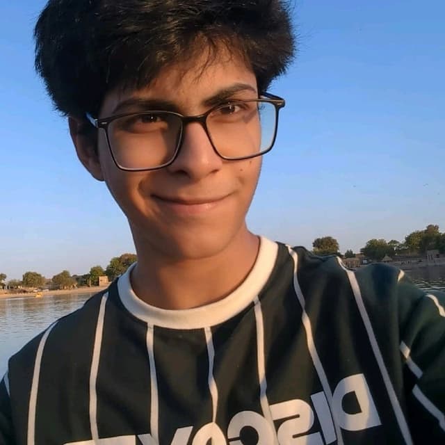Shubh Saxena