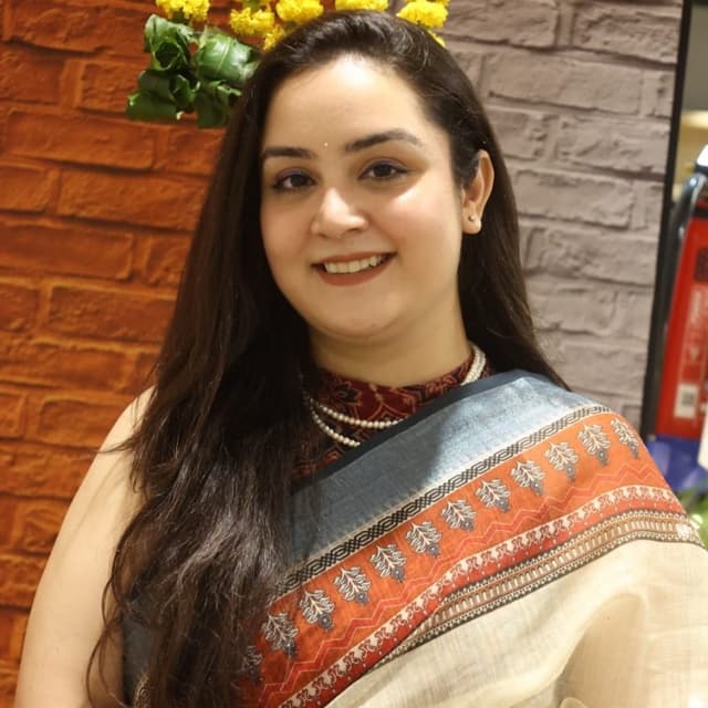 Shubhangi Dhar