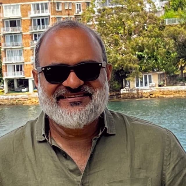 Shuveb Hussain