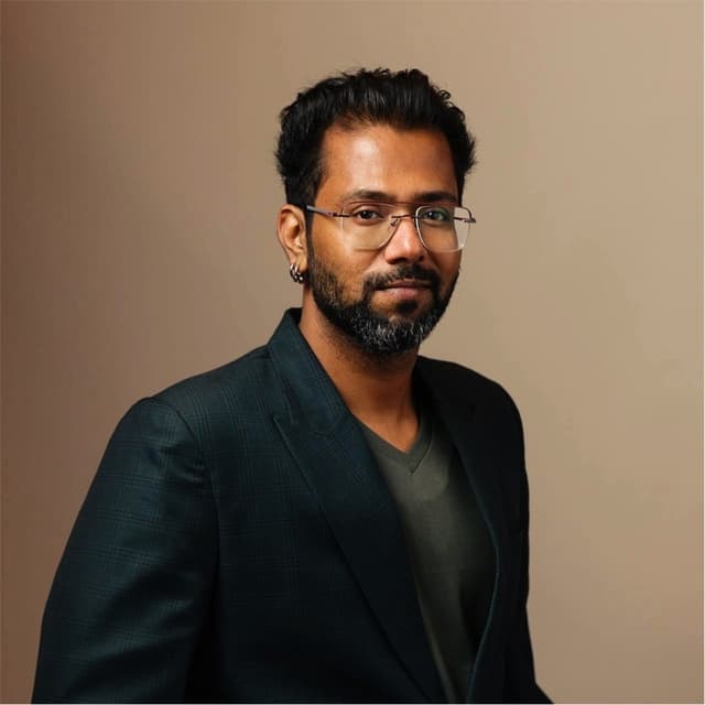Siddharth V.