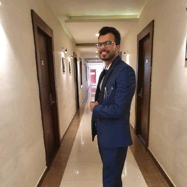 Simer Arora 