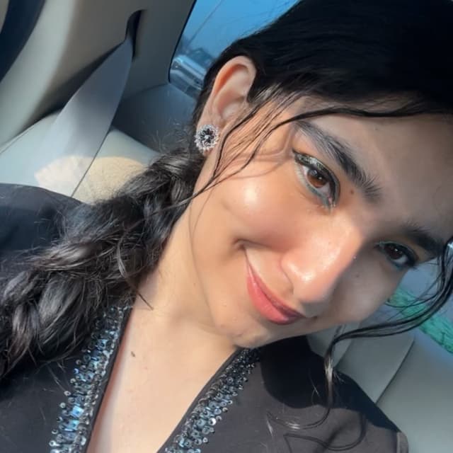 Simran Dhameja