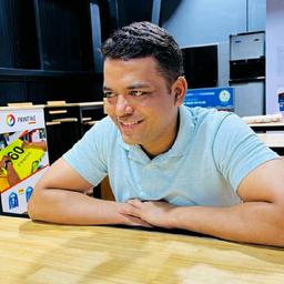 Vishwavijay Singh CS / CMA / PGDBM Finance