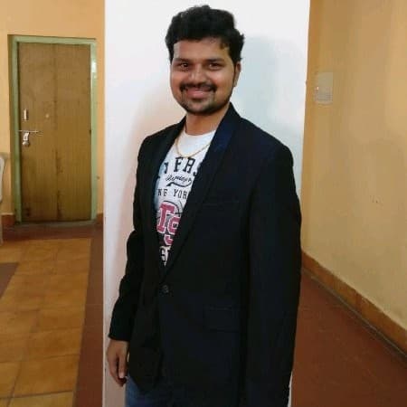 Sivasankar Vakade