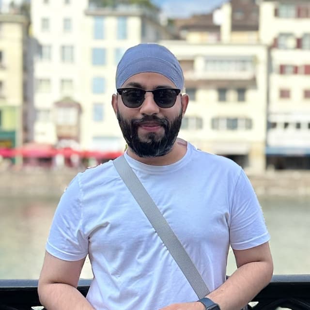 Santa Singh