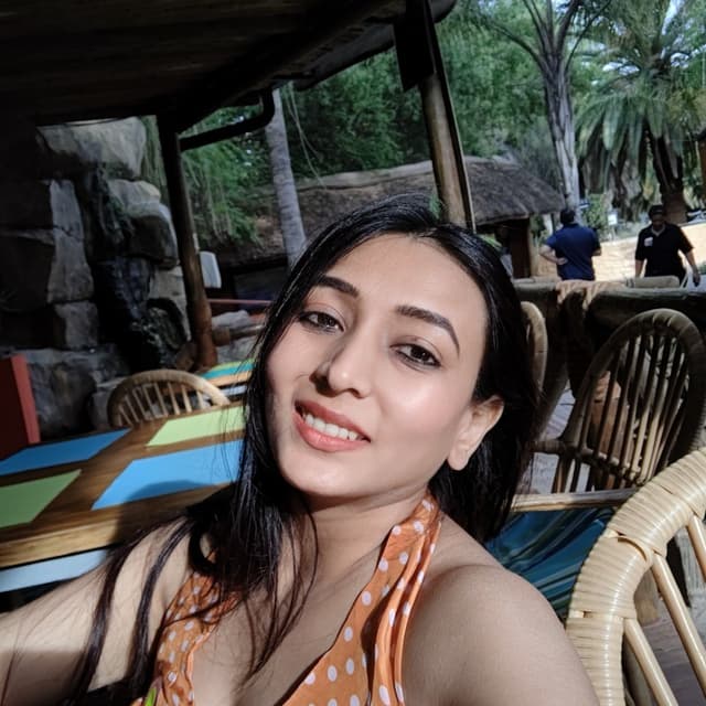 Sneha Vakta
