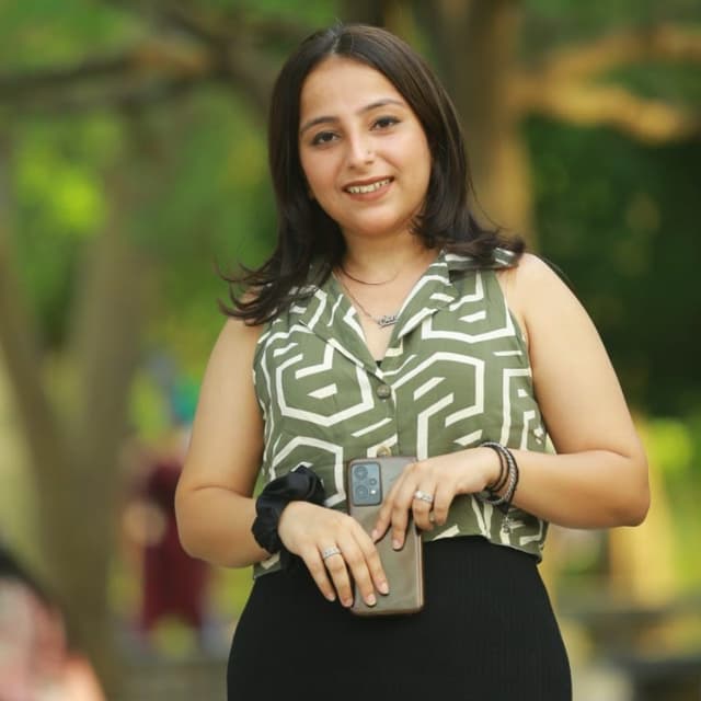 Sonali .