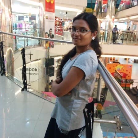 SRUTHY S