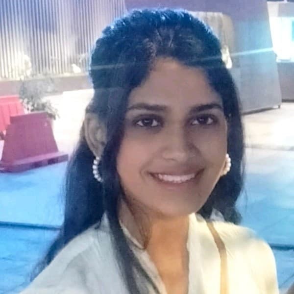 Stacey Dias