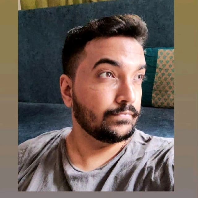 Sumeet Moré