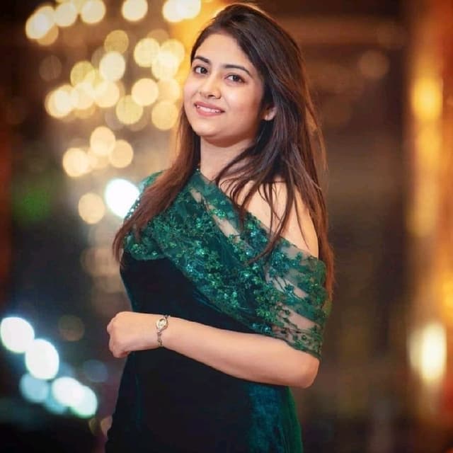 Surbhi Chhabra