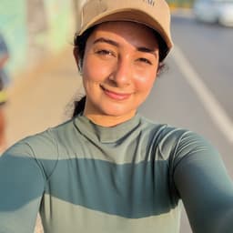 Surbhi Dhama 