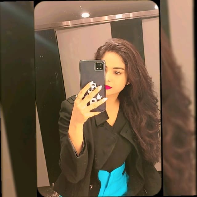 Surbhi Thakur