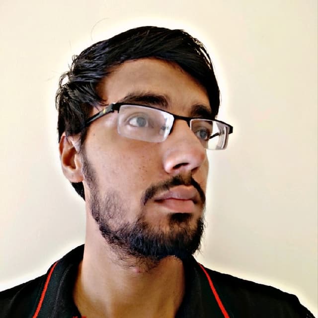 Suresh Mangs