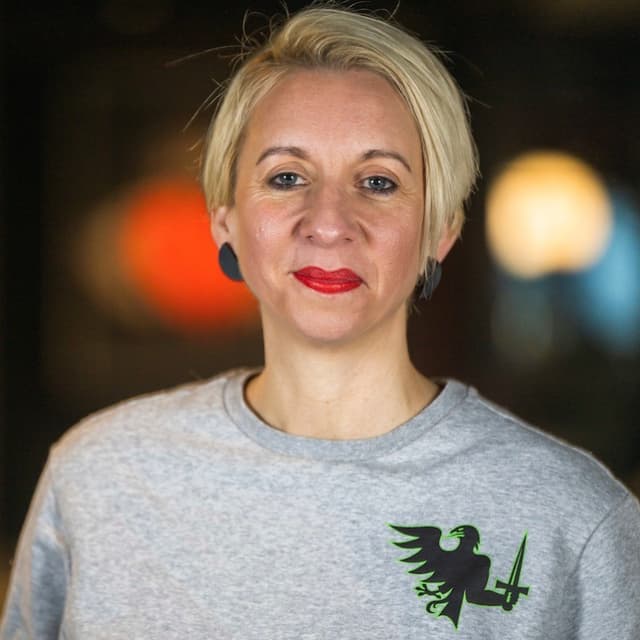 Tara D.