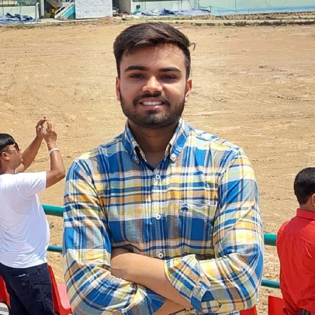 Tarun  Tiwari
