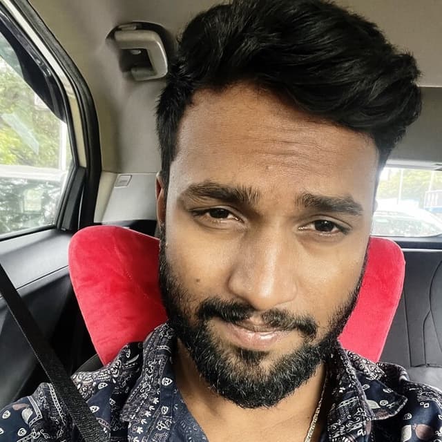 Teja Murthy DR