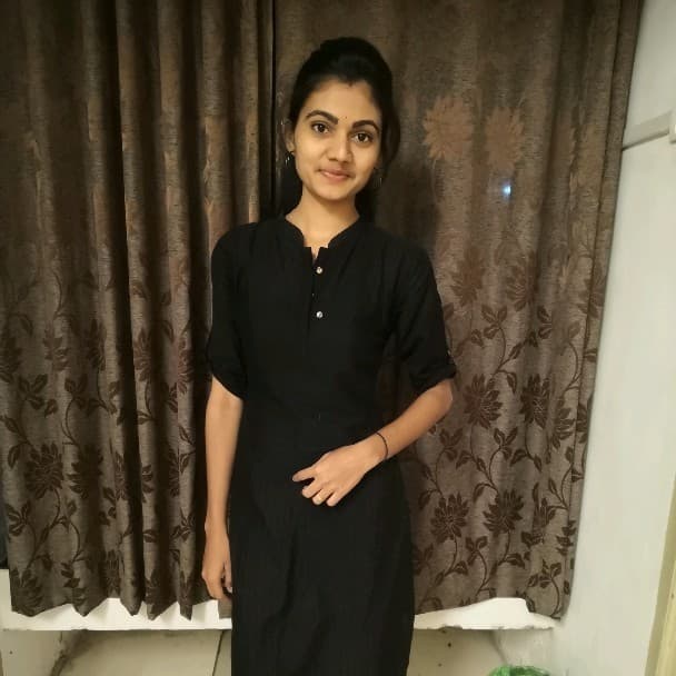 Tejaswi Lakade