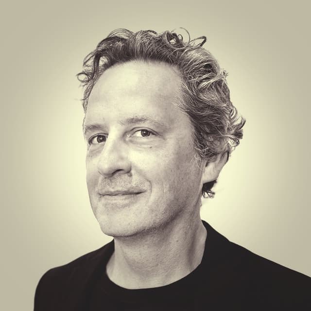 Tim Perry