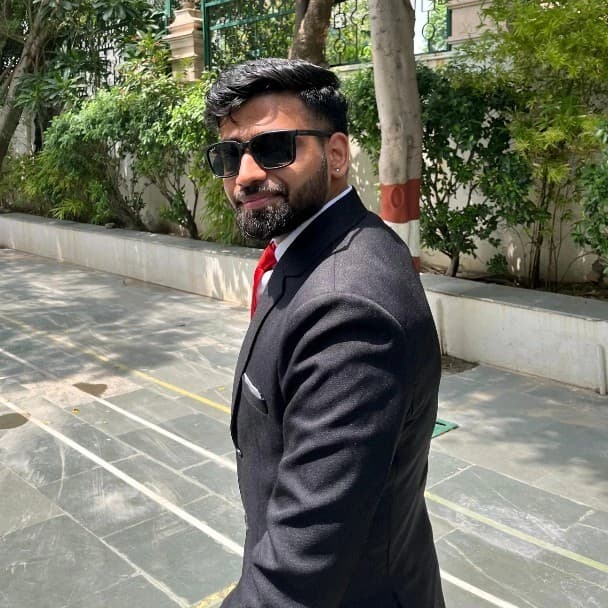 Tushar Dhalla