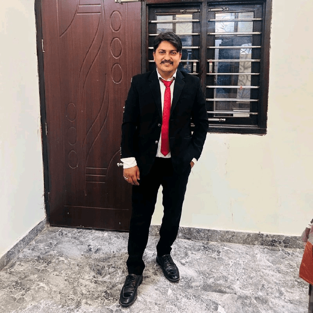 Ujjaval  Bansal
