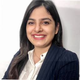 Dr. Urvashi Kapoor