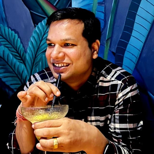 Vaibhav G.
