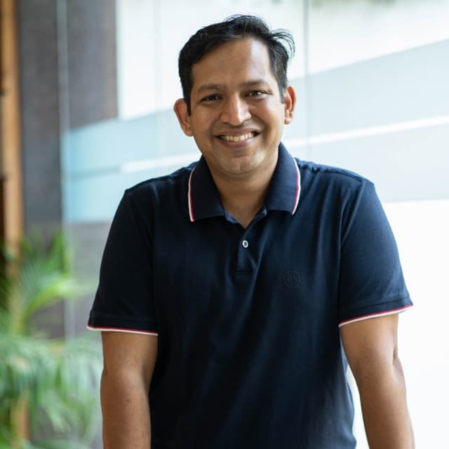Vaibhav V Poddar