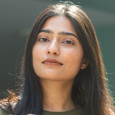 Vanisha Pandeer