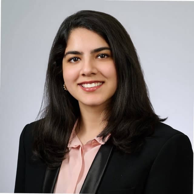 Dr. Vanshi Bangia